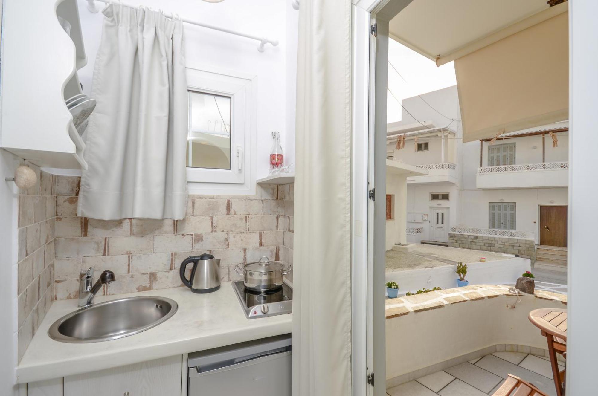 Sofi Pension Naxos City Eksteriør bilde