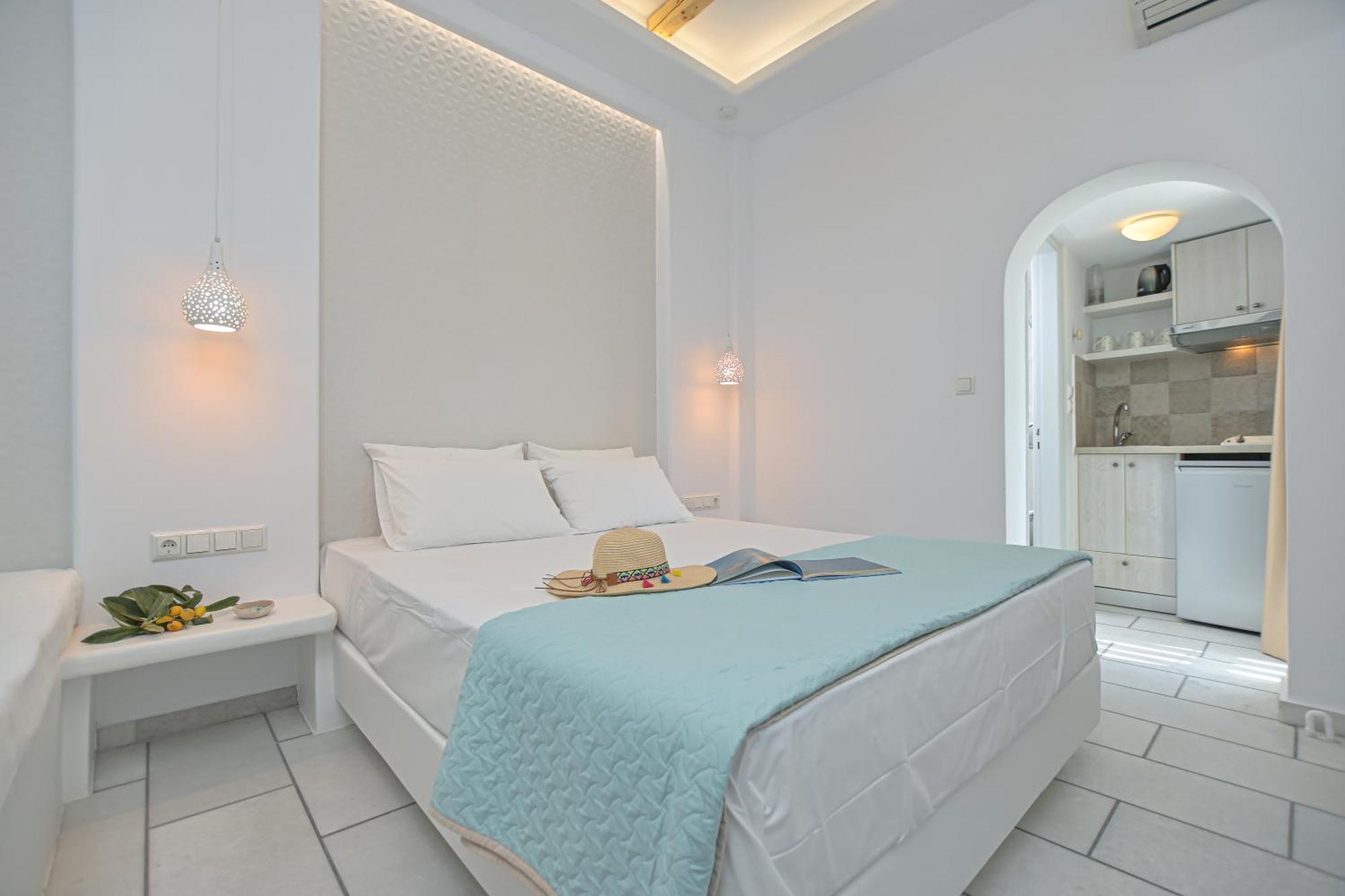 Sofi Pension Naxos City Eksteriør bilde